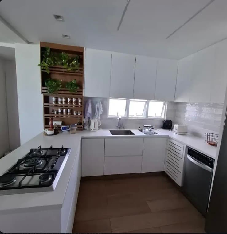 Cozinha planejado pela Deep Móveis Projetados